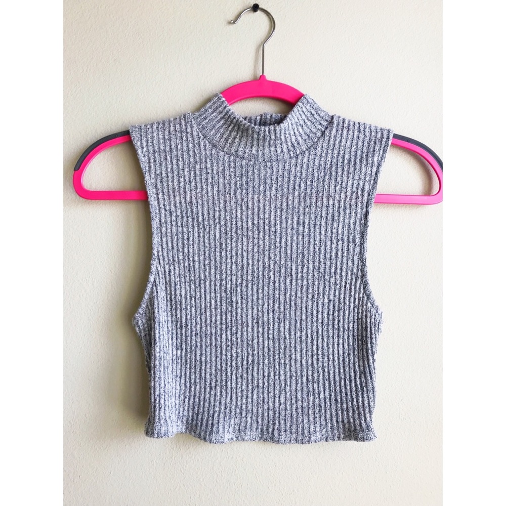 Gray turtleneck crop tank top